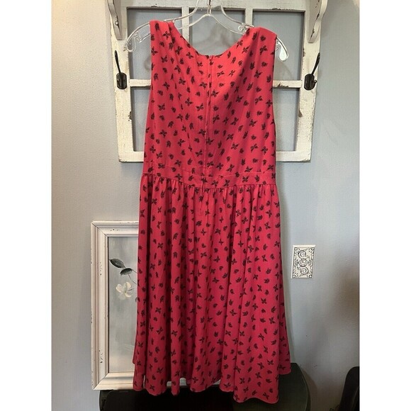 Torrid Dress Size 18 Pink Butterflies Sleeveless Fit Flare V Neck - Picture 2 of 3